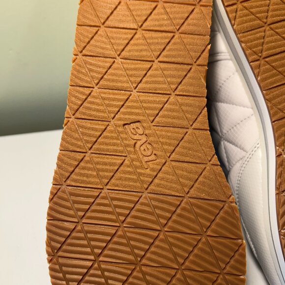 Teva Women's ReEmber Mid Platform Boot - Picture 12 of 15